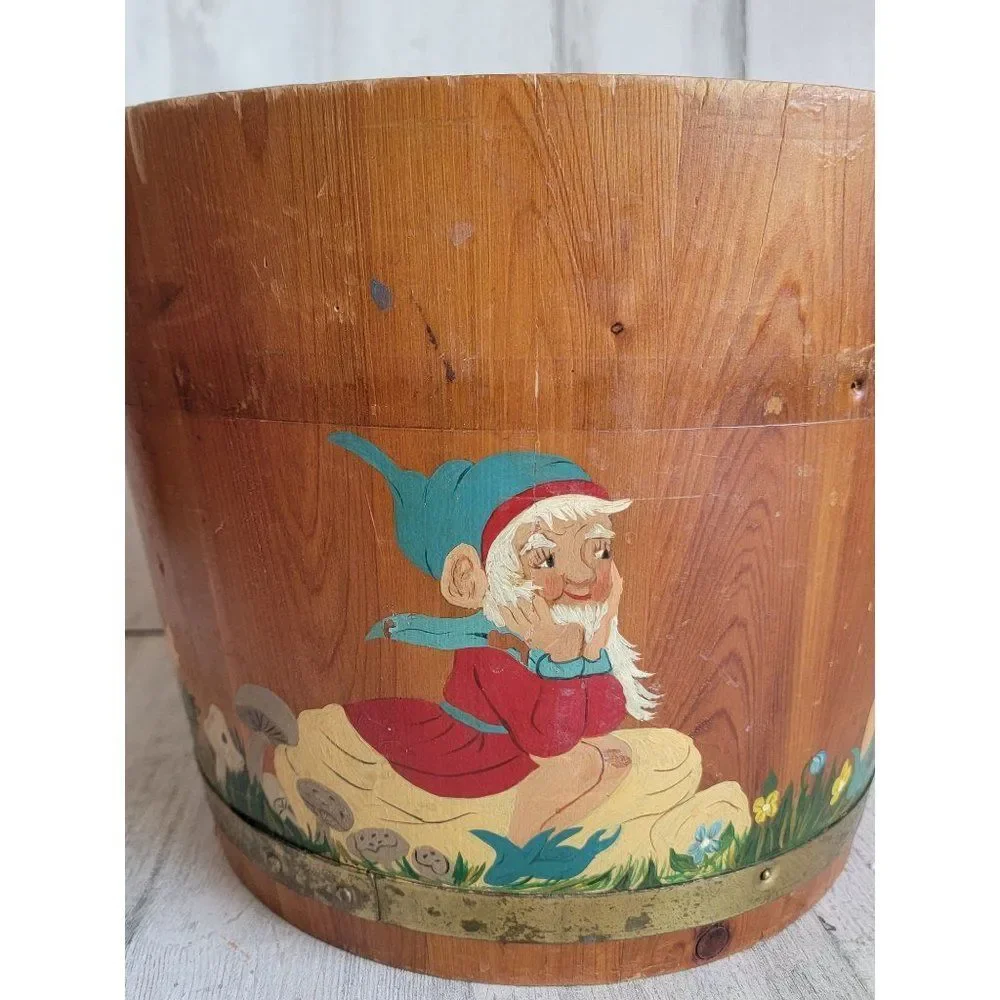 Vintage Woodenware richmond AS IS Gnome bucket flower bunny 1961 rustic‎